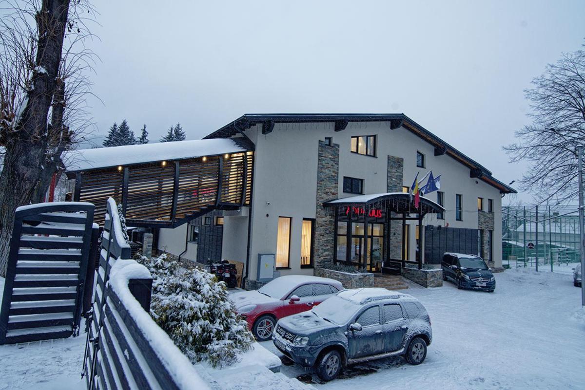 Aquarius Boutique Hotel Câmpulung Moldovenesc Exteriér fotografie