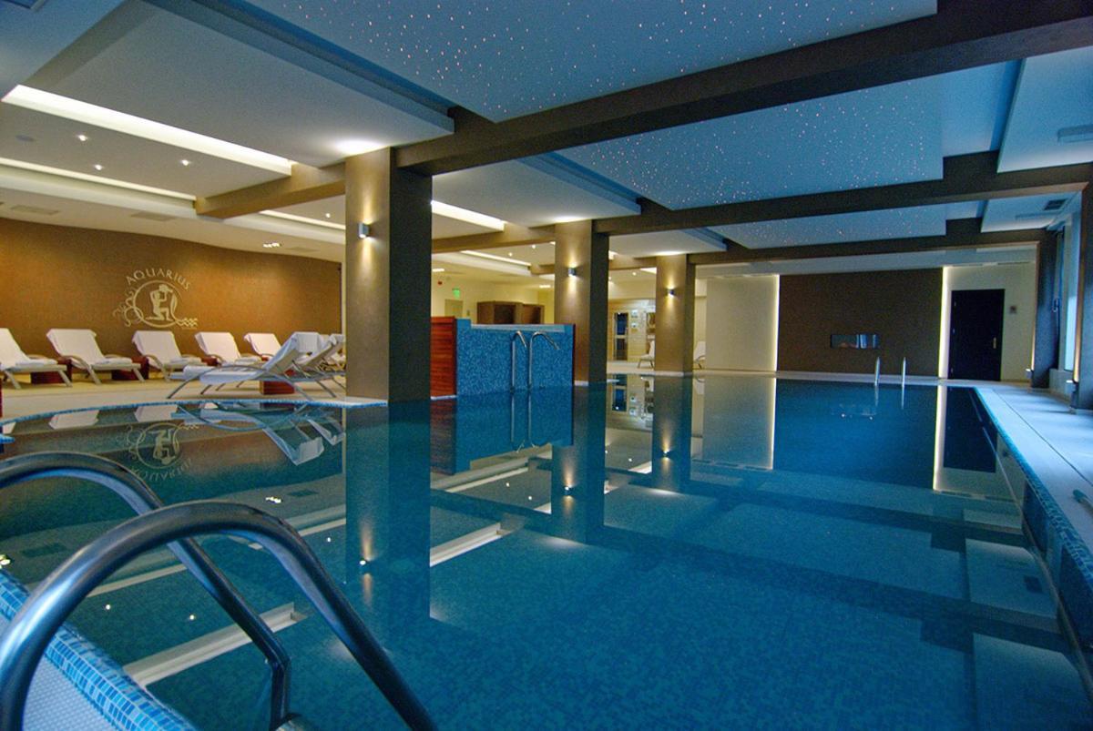 Aquarius Boutique Hotel Câmpulung Moldovenesc Exteriér fotografie