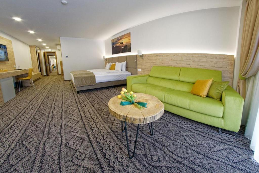 Aquarius Boutique Hotel Câmpulung Moldovenesc Pokoj fotografie