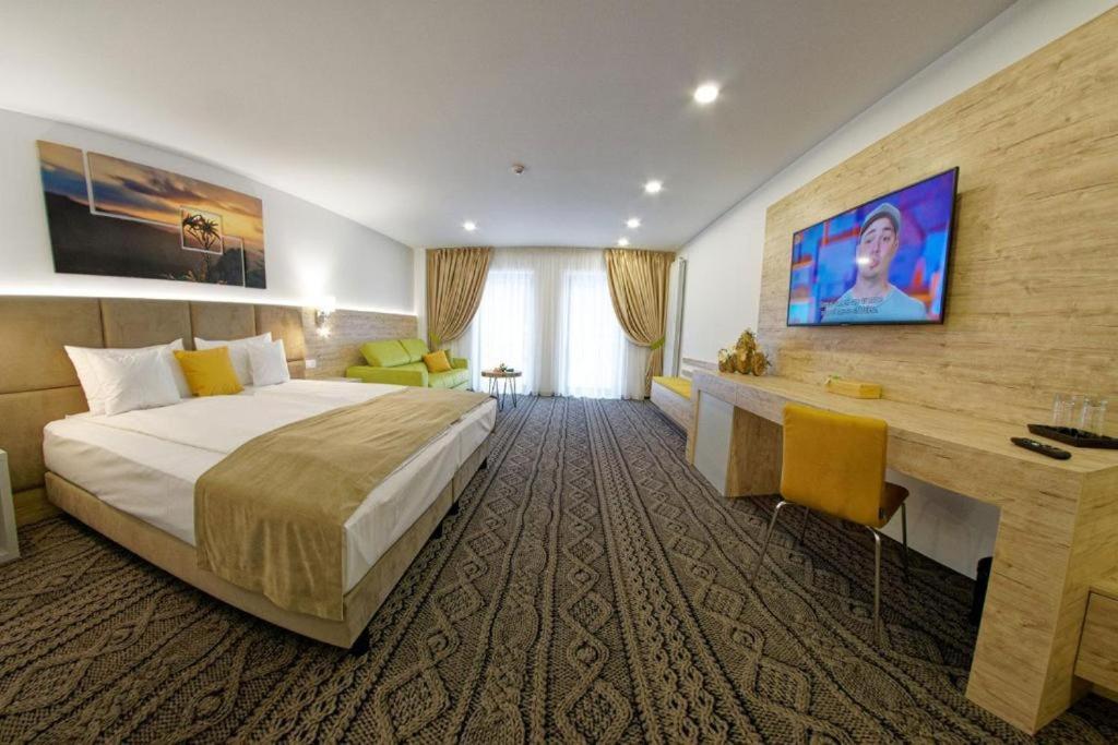Aquarius Boutique Hotel Câmpulung Moldovenesc Pokoj fotografie