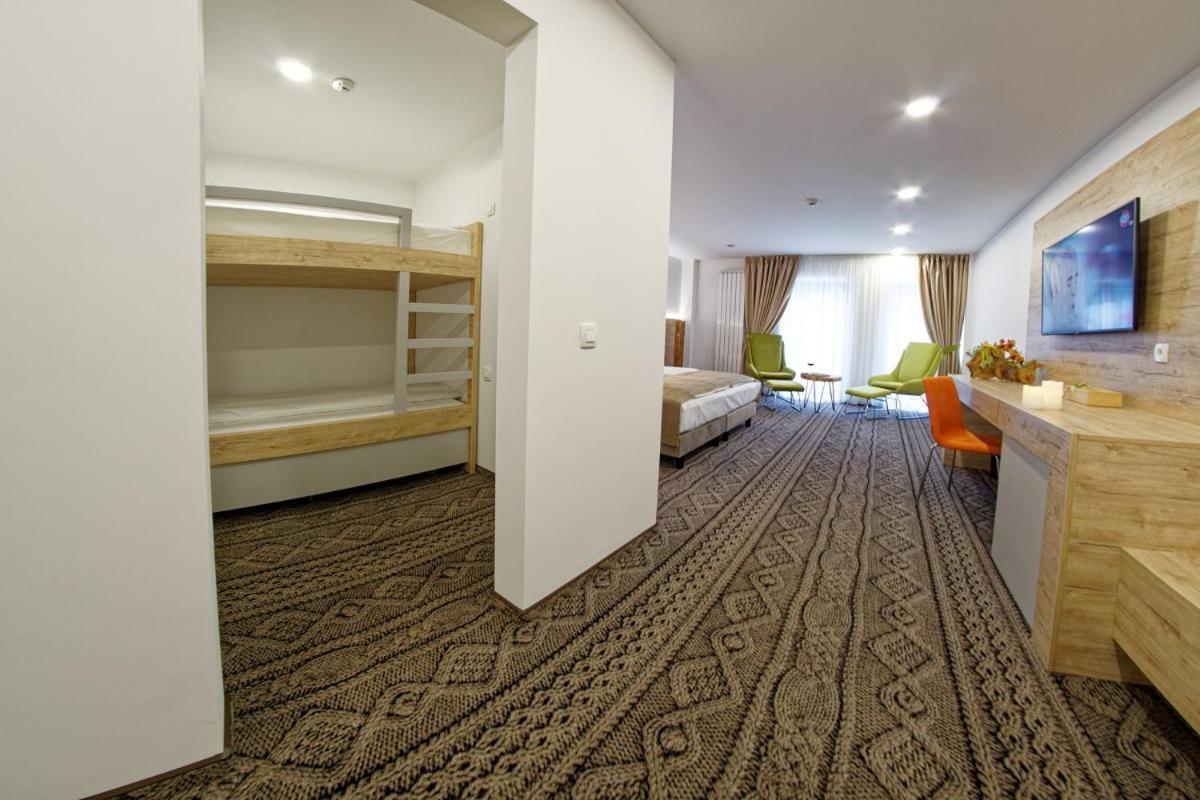 Aquarius Boutique Hotel Câmpulung Moldovenesc Pokoj fotografie